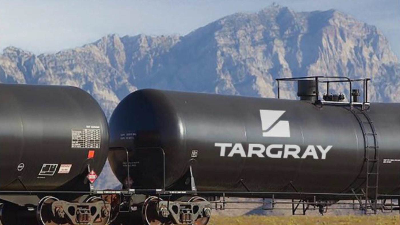 לצפייה בכתבה הקאמבק של הדלק הביולוגי מתרחב: ג'ילי השיקה מכונית המונעת במתנול